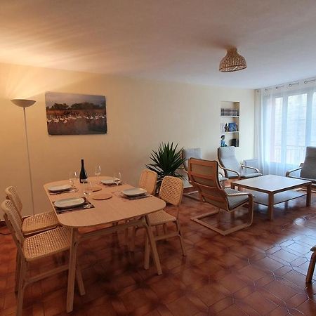 Appartement La Tour Du Sel Aigues-Mortes Exterior photo