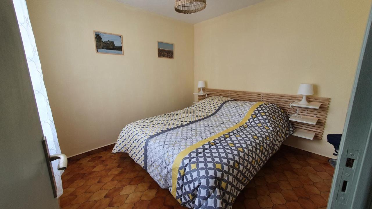 Appartement La Tour Du Sel Aigues-Mortes Exterior photo